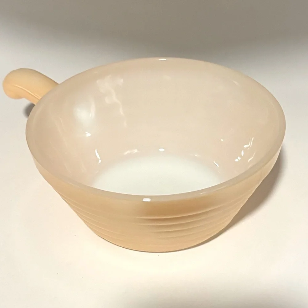 Set of 4 Fire King Oven Ware Ribbed Handled Soup Bowl Peach Beehive Vintage